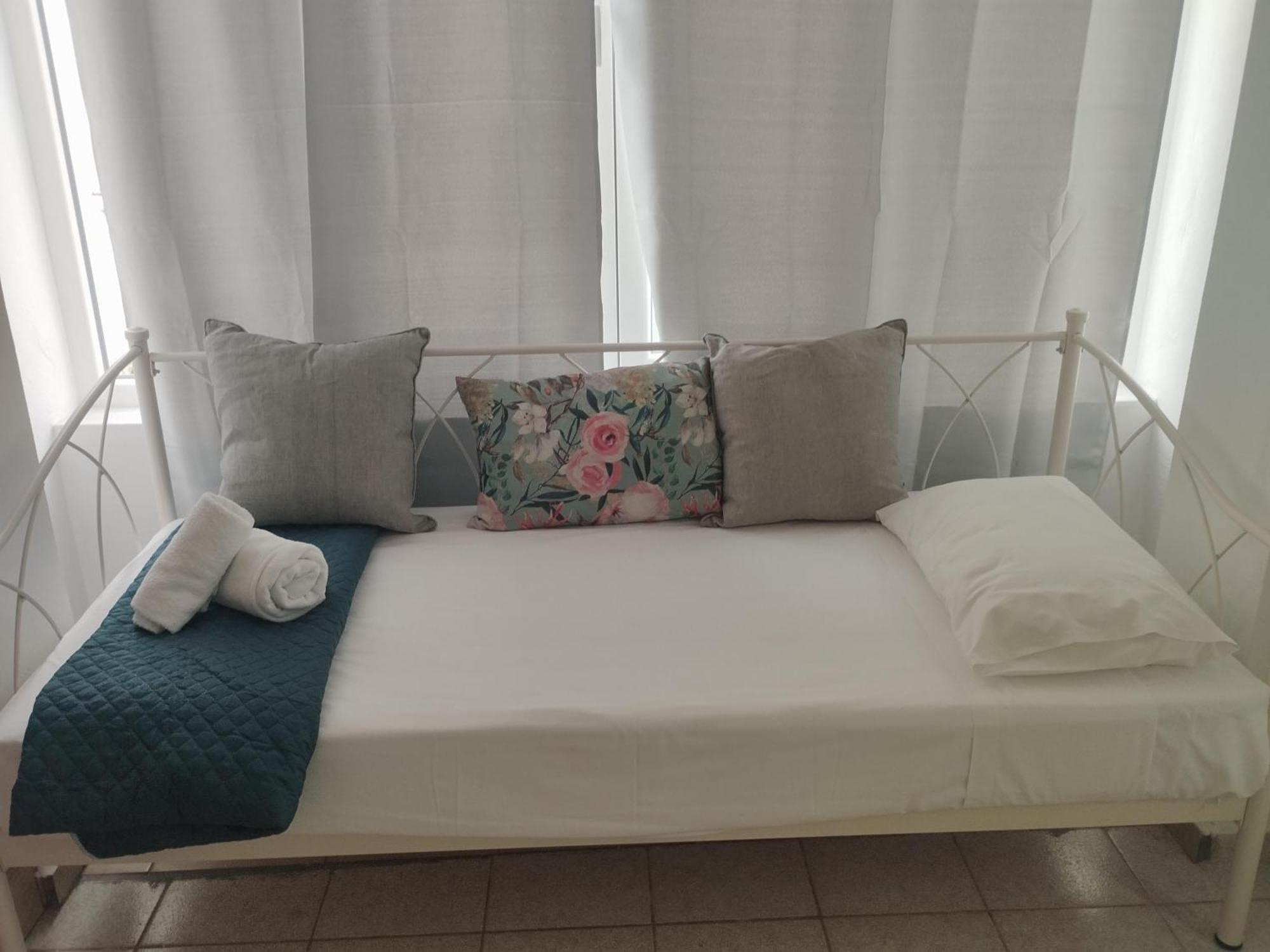 ANATOLI LYGARIA APTs Ligariá Kültér fotó