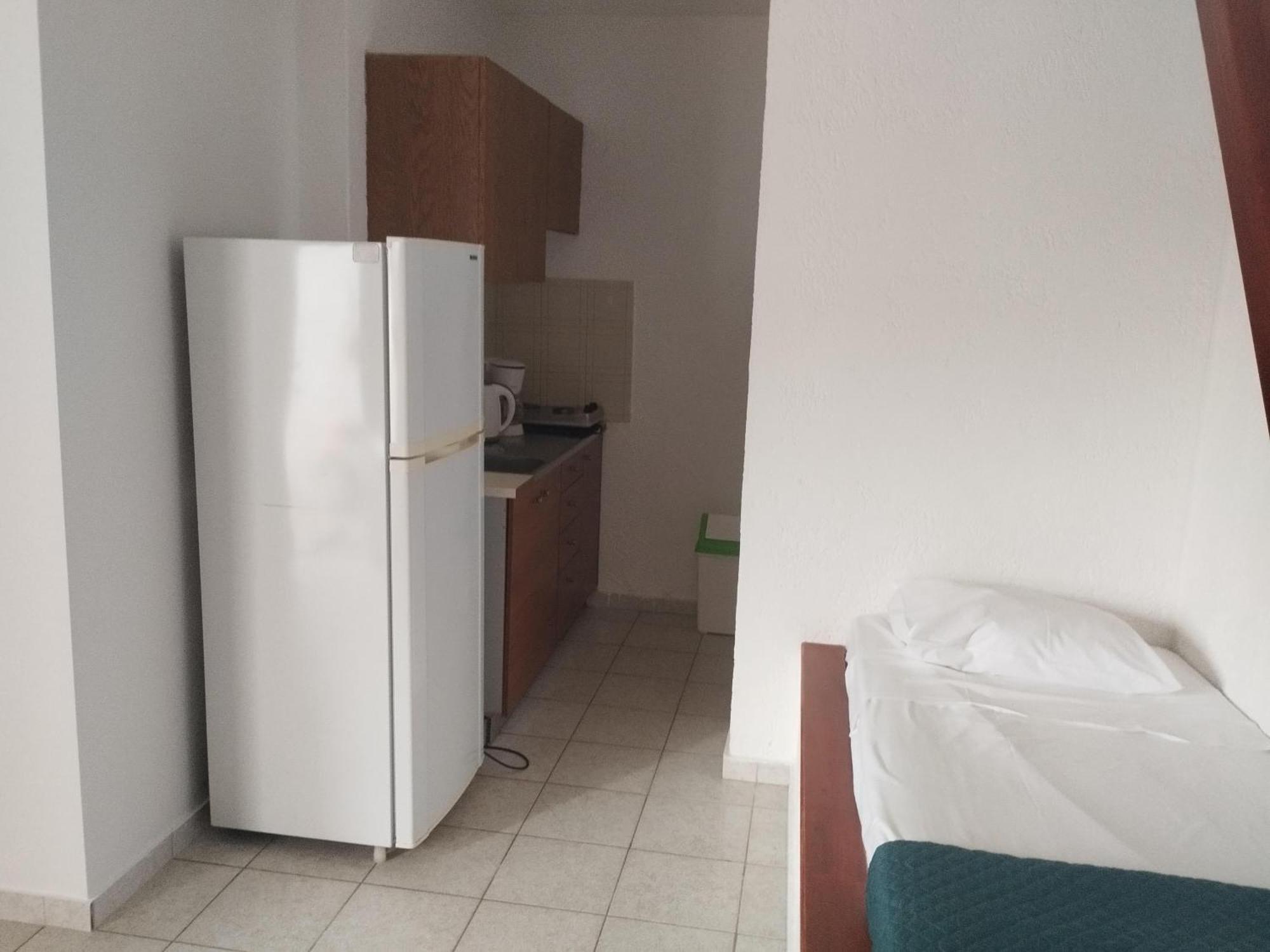 ANATOLI LYGARIA APTs Ligariá Kültér fotó
